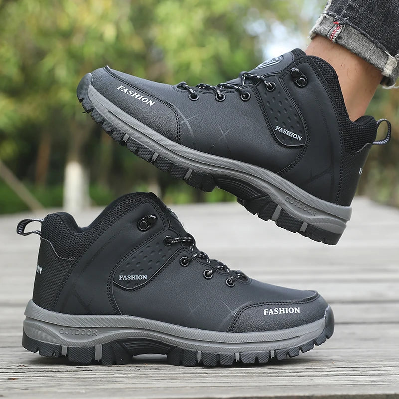 Retro Hiking Boots — Classic Style, Modern Comfort