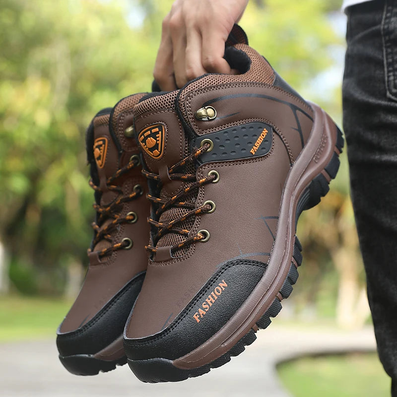 Retro Hiking Boots — Classic Style, Modern Comfort