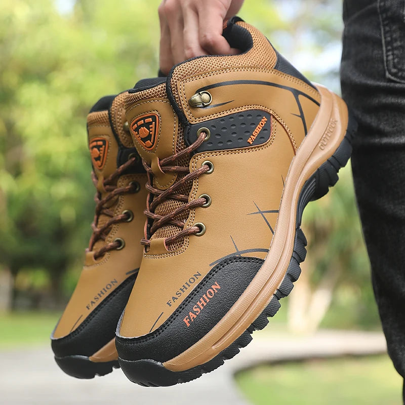 Retro Hiking Boots — Classic Style, Modern Comfort