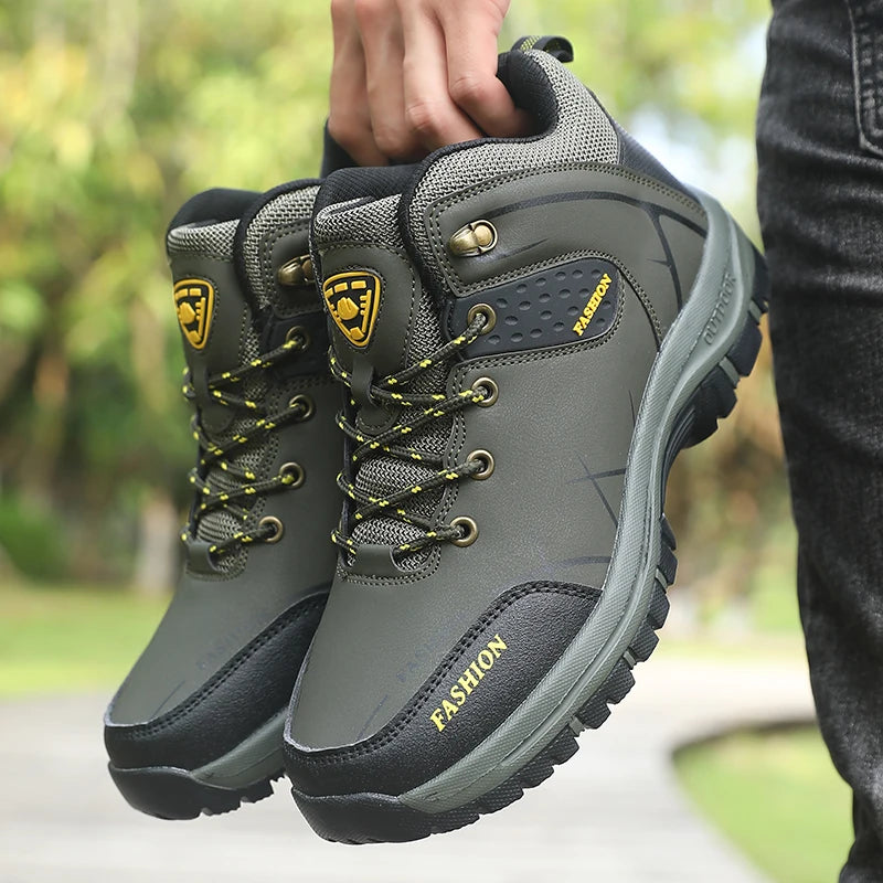 Retro Hiking Boots — Classic Style, Modern Comfort